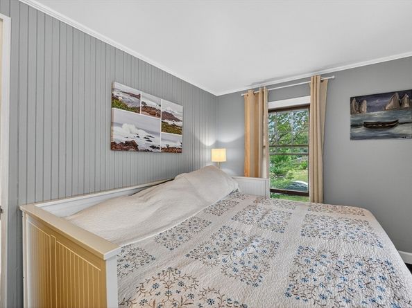 55 Prospect Ave, Hull MA 02045