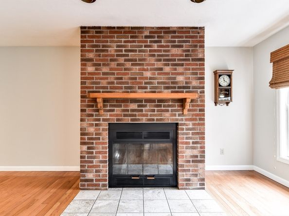 39 Creeper Hill Road, Grafton MA 01536