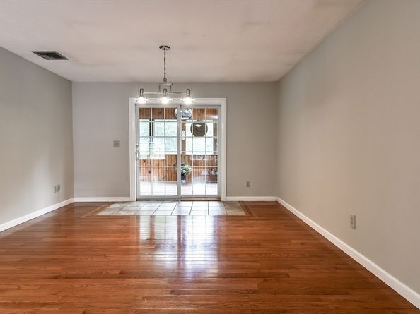 39 Creeper Hill Road, Grafton MA 01536
