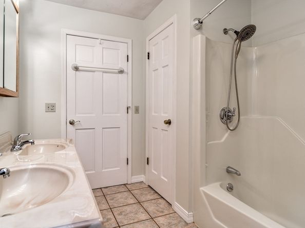 39 Creeper Hill Road, Grafton MA 01536