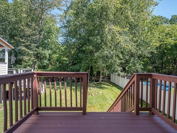 24 Meena Dr, Worcester MA 01603