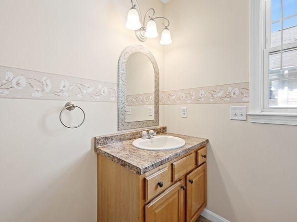 24 Meena Dr, Worcester MA 01603