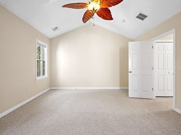 24 Meena Dr, Worcester MA 01603