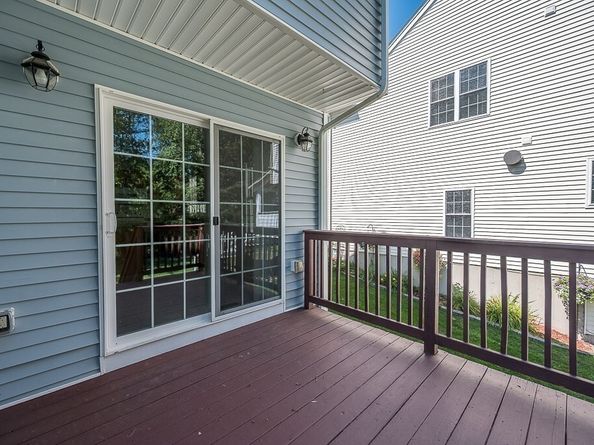 24 Meena Dr, Worcester MA 01603