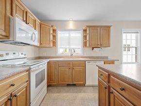 24 Meena Dr, Worcester MA 01603