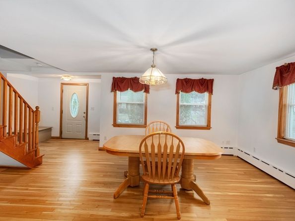 67 Russell St, Peabody MA 01960