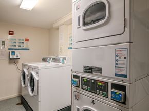 9 Royal Crest Dr 12, Randolph MA 02368