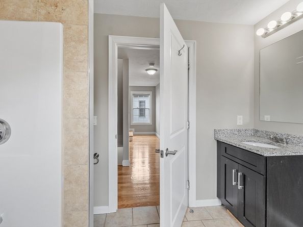 483 Central St B, Saugus MA 01906
