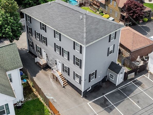 483 Central St B, Saugus MA 01906