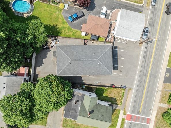 483 Central St B, Saugus MA 01906