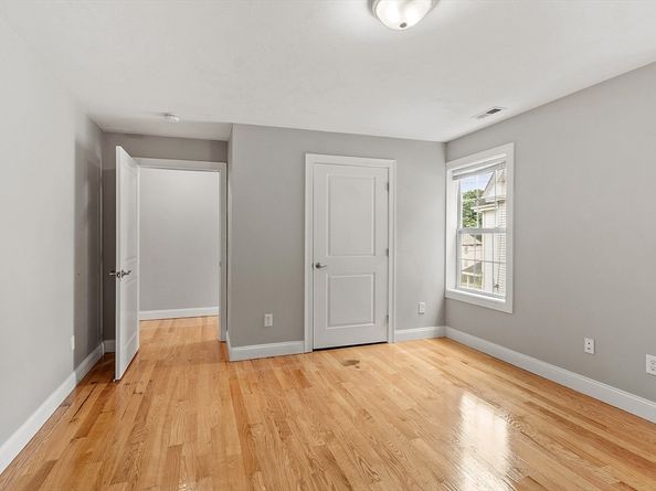 483 Central St B, Saugus MA 01906