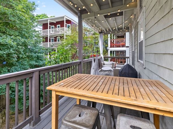 18 Saint Rose St 3, Boston MA 02130