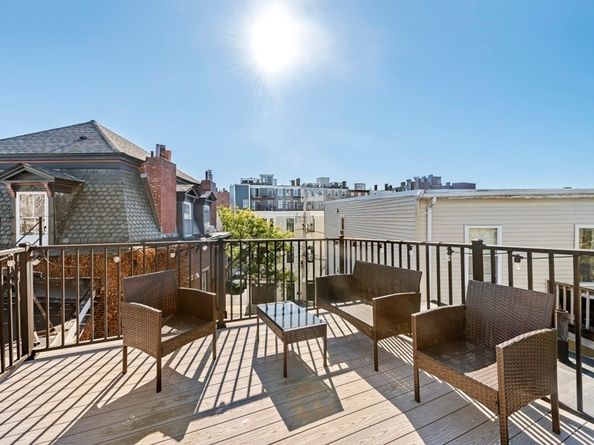 94-A Bartlett St 3, Boston MA 02129