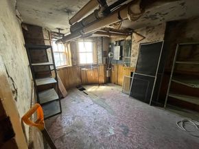 658 East Fifth, Boston MA 02127
