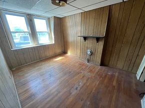 658 East Fifth, Boston MA 02127