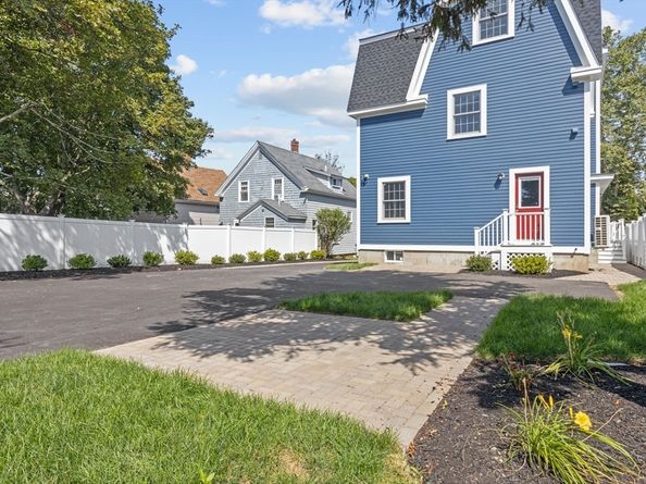 9 Swan Street 3, Beverly MA 01915