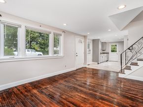 96 Roberts Ave, Holbrook MA 02343