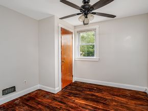 96 Roberts Ave, Holbrook MA 02343