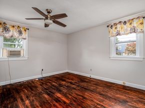 96 Roberts Ave, Holbrook MA 02343