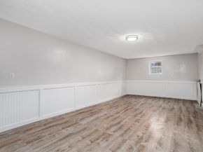 96 Roberts Ave, Holbrook MA 02343