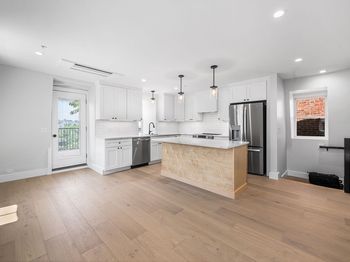 3 Franklin St