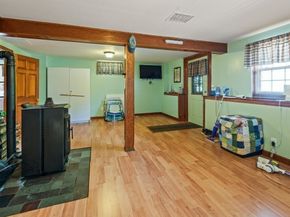 597 Willard St, Leominster MA 01453