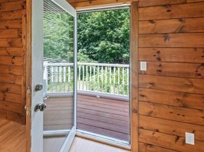 597 Willard St, Leominster MA 01453