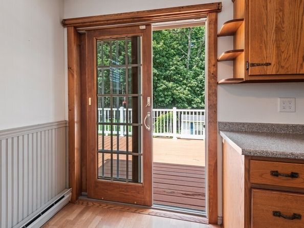 597 Willard St, Leominster MA 01453