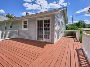 597 Willard St, Leominster MA 01453