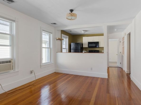 21 Florence Street, Cambridge MA 02139