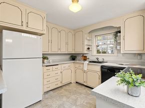 11 Stevens Terrace, Arlington MA 02476