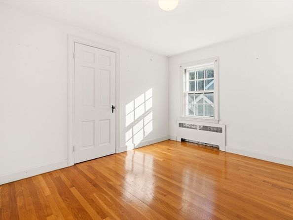 11 Stevens Terrace, Arlington MA 02476