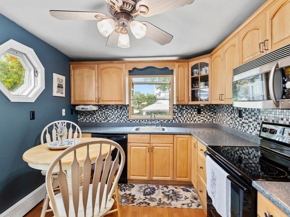 22 Pratt St, Malden MA 02148