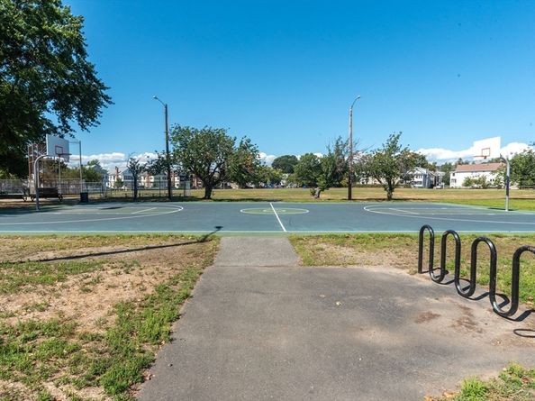 159 Central Ave 159, Medford MA 02155