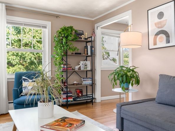 18 Filomena Rd 2, Boston MA 02131