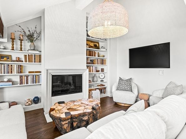 36 Beacon Street 6, Boston MA 02108
