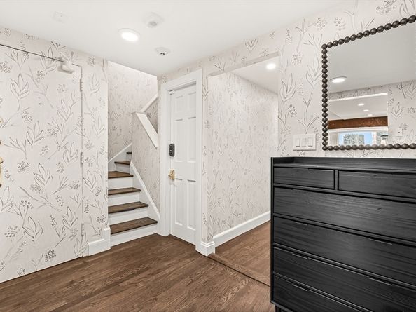 36 Beacon Street 6, Boston MA 02108