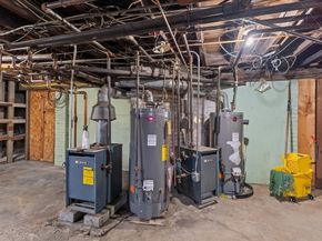 113 Elm Ave, Quincy MA 02170