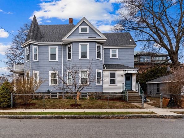 113 Elm Ave, Quincy MA 02170