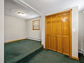 59 Cranberry Meadow Shore Rd, Charlton MA 01507