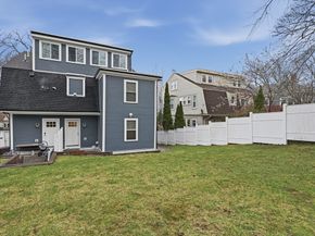11 Ricker Ter 1, Newton MA 02458