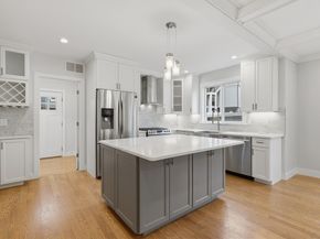 11 Ricker Ter 1, Newton MA 02458