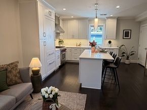 57 Hurley St 3, Cambridge MA 02141