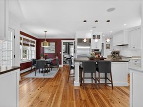 33 Lincoln St, Hingham MA 02043