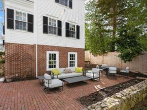 33 Lincoln St, Hingham MA 02043