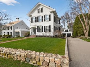 33 Lincoln St, Hingham MA 02043