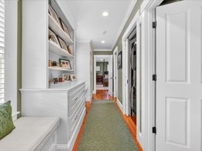 33 Lincoln St, Hingham MA 02043