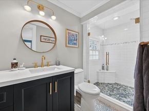 33 Lincoln St, Hingham MA 02043