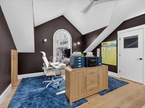 33 Lincoln St, Hingham MA 02043