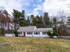 475 Old Post Rd, Sharon MA 02067